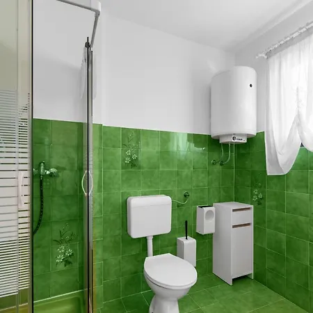 Falcon Διαμέρισμα *